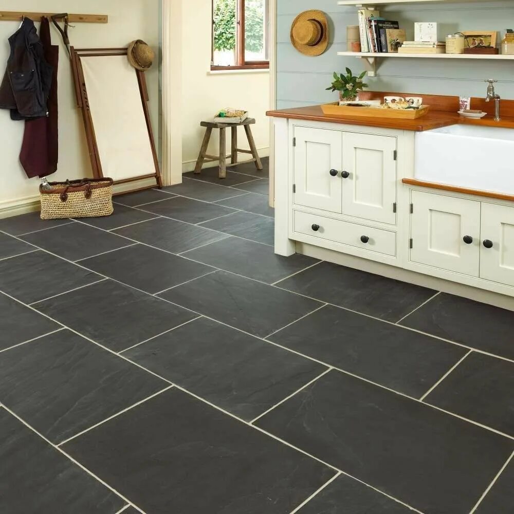 Плитка на пол фото Classic Rustic Black Slate Floor Tiles have a marked riven surface creating a ru