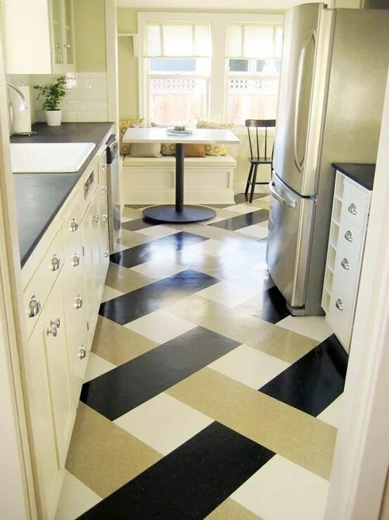 Плитка на пол кухня прихожая фото WHITE + GOLD Kitchen flooring, Glam kitchen, Flooring inspiration