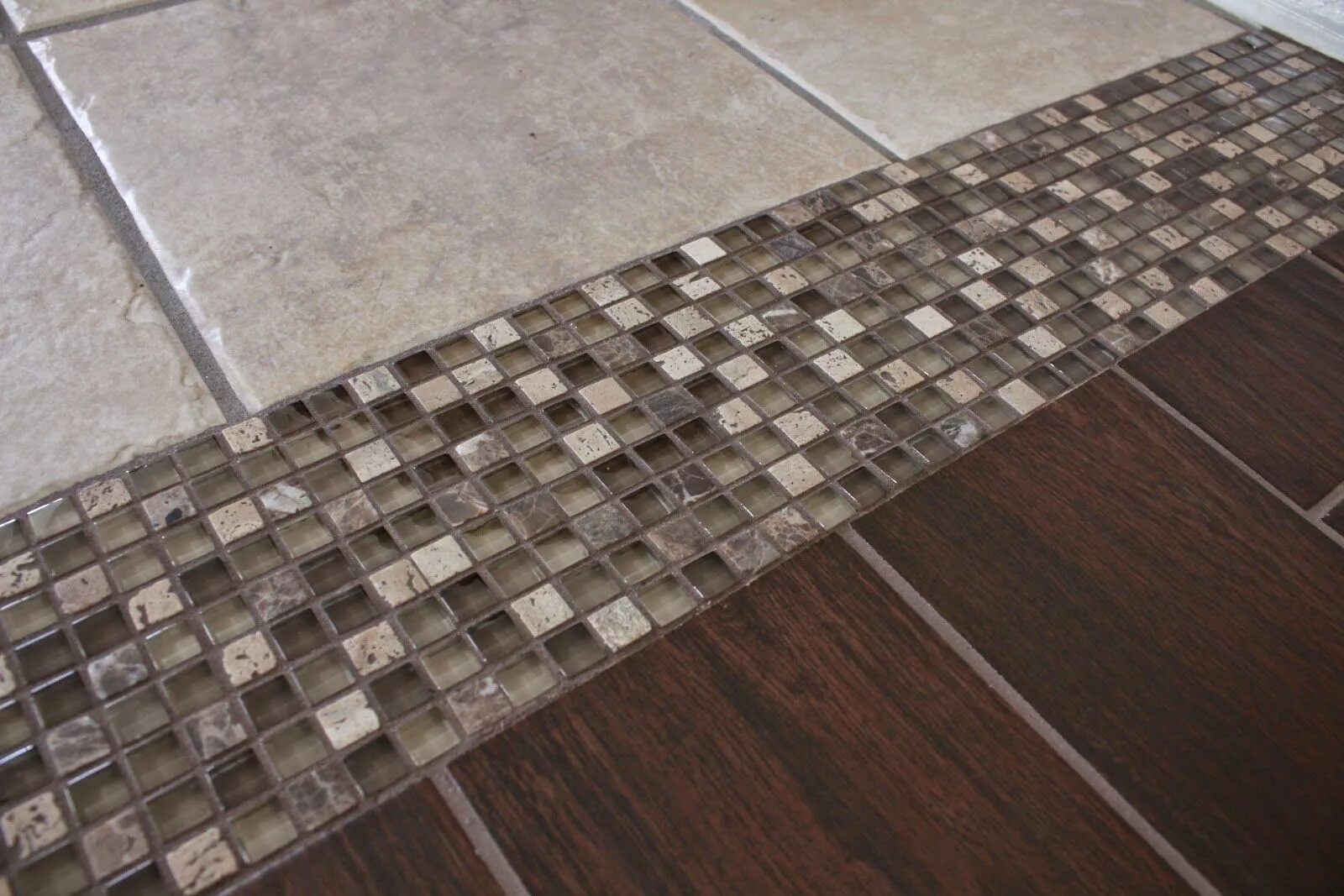 Плитка на пол мозаика фото Wood look tile, Tile to wood transition, Flooring