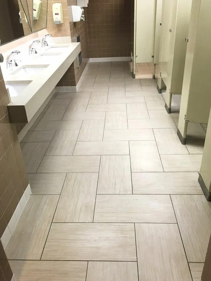 Плитка на пол раскладка фото Country Club Heights Patterned bathroom tiles, Patterned floor tiles, Tile layou