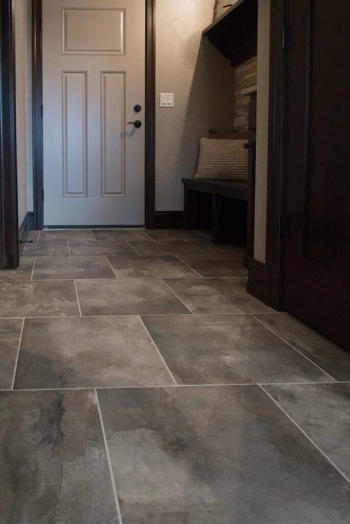 Плитка на пол в коридоре дизайн фото Flooring: Tile, Elements 18x18, Amber; Grout: Sahara Beige Tile floor, Flooring,