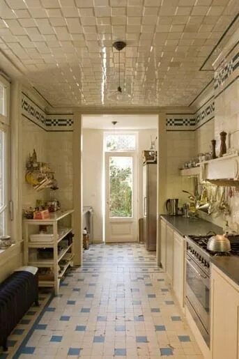 Плитка на потолок на кухню фото Pin by Reyhan Deniz on Ev Dekorasyonu Home, Hotel interior design, Home kitchens