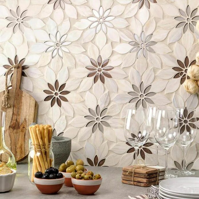 Плитка на стены кухни фото цена The 30 Backsplash Ideas Your Kitchen Can’t Live Without Beautiful tile backsplas