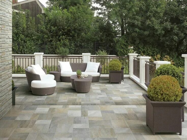 Плитка на террасу фото Outdoor Tile Ideas to Make the Most of Summer at Home Outdoor tiles, Outdoor flo