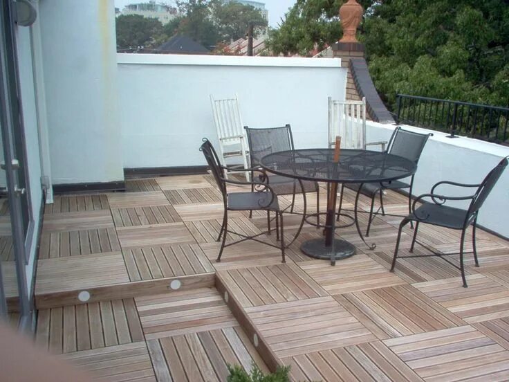 Плитка на террасу фото Bison Wood Deck & Rooftop Tiles Building a deck, Wood deck, Deck design