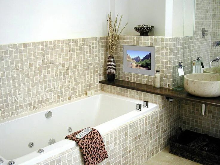 Плитка над ванной фото Ванна2 Small bathroom remodel, Bathrooms remodel, Small bathroom
