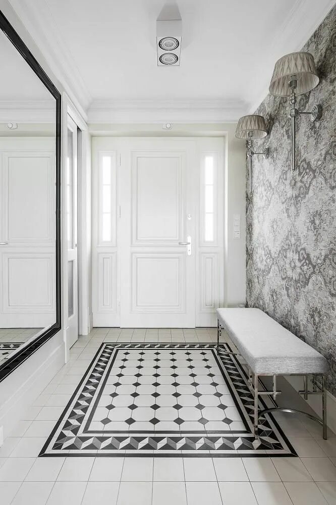 Плитка напольная в прихожую в интерьере Black and white flooring: 9 homes that did it right White house interior, Floor 