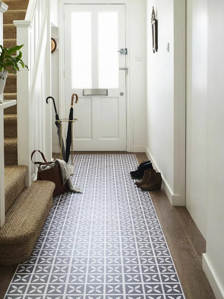 Плитка напольная в прихожую в интерьере Image result for hallway photo gallery brass Hallway flooring, Hall flooring, Ti