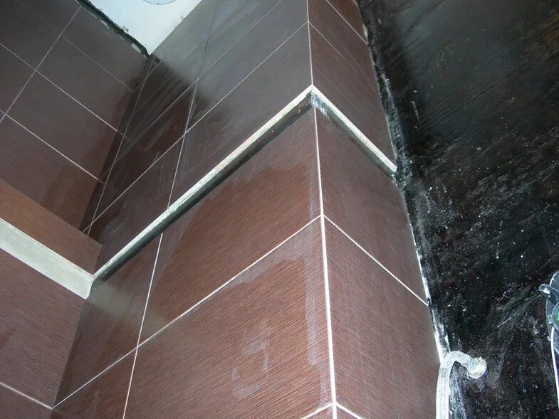 Плитка под 45 градусов фото в ванной Зарезка стыков плитки под 45*гр