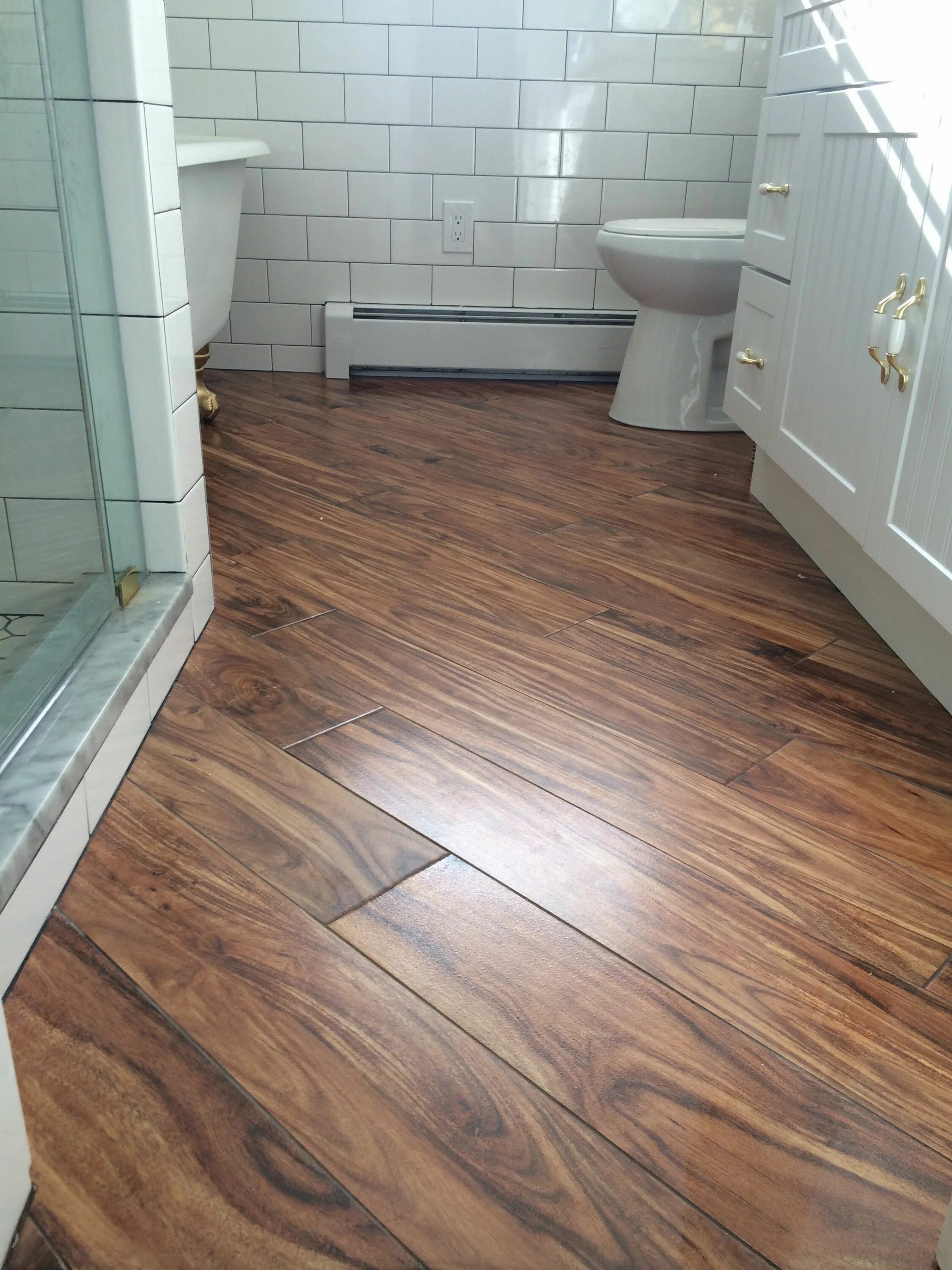 Плитка под ламинат на полу фото Related image Wood floor design, Porcelain wood tile, Wood look tile