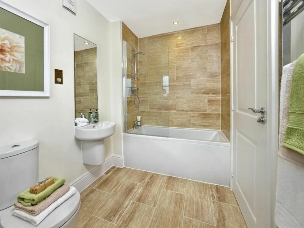 Плитка под ламинат в ванной фото 10 Bathroom Baseboard Ideas 2024 (the Wooden Factor) Modern bathroom design, Tin