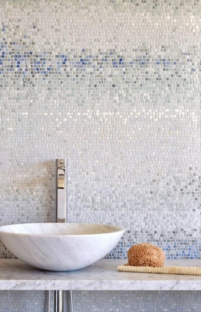 Плитка под мозаику фото bathroom Contemporary bathroom tiles, New ravenna, Mosaic backsplash