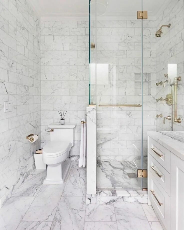 Плитка под мрамор в ванной фото 12 Model Kamar Mandi Minimalis Modern Terbaru 2020 Dekor Rumah Brown bathroom de