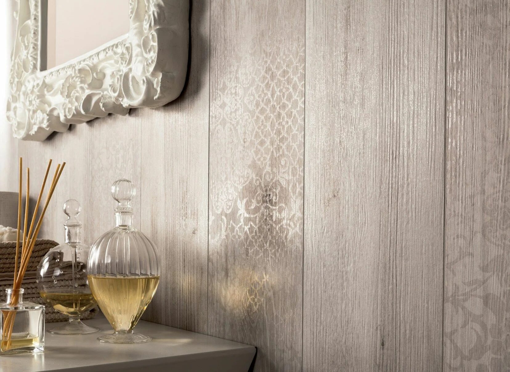 Плитка под обои фото I preziosi rivestimenti Ariana a Mosbuild Wood look tile, Stone tile wall, Wood 