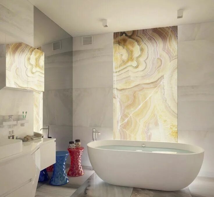 Плитка под оникс для ванной в интерьере salle de bain pierre naturelle : murs en marbre blanc et onyx jaune et baignoire