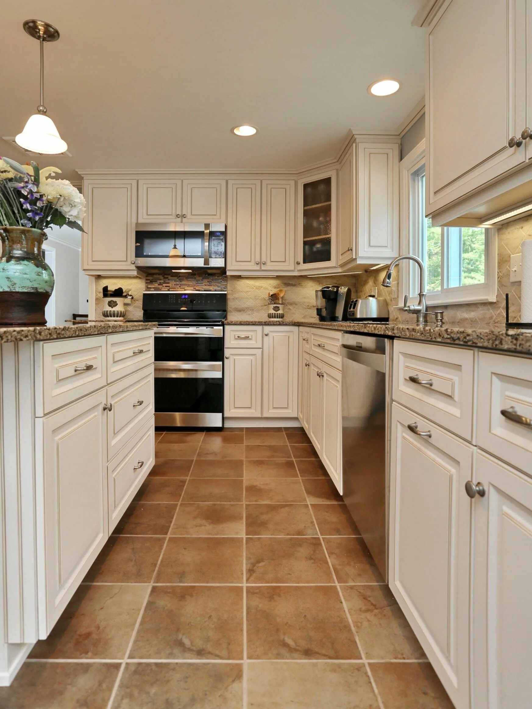 Плитка под светлую кухню фото 12 Outrageous Ideas For Your Kitchen Tile Floor Ideas With White Cabinets Kitche