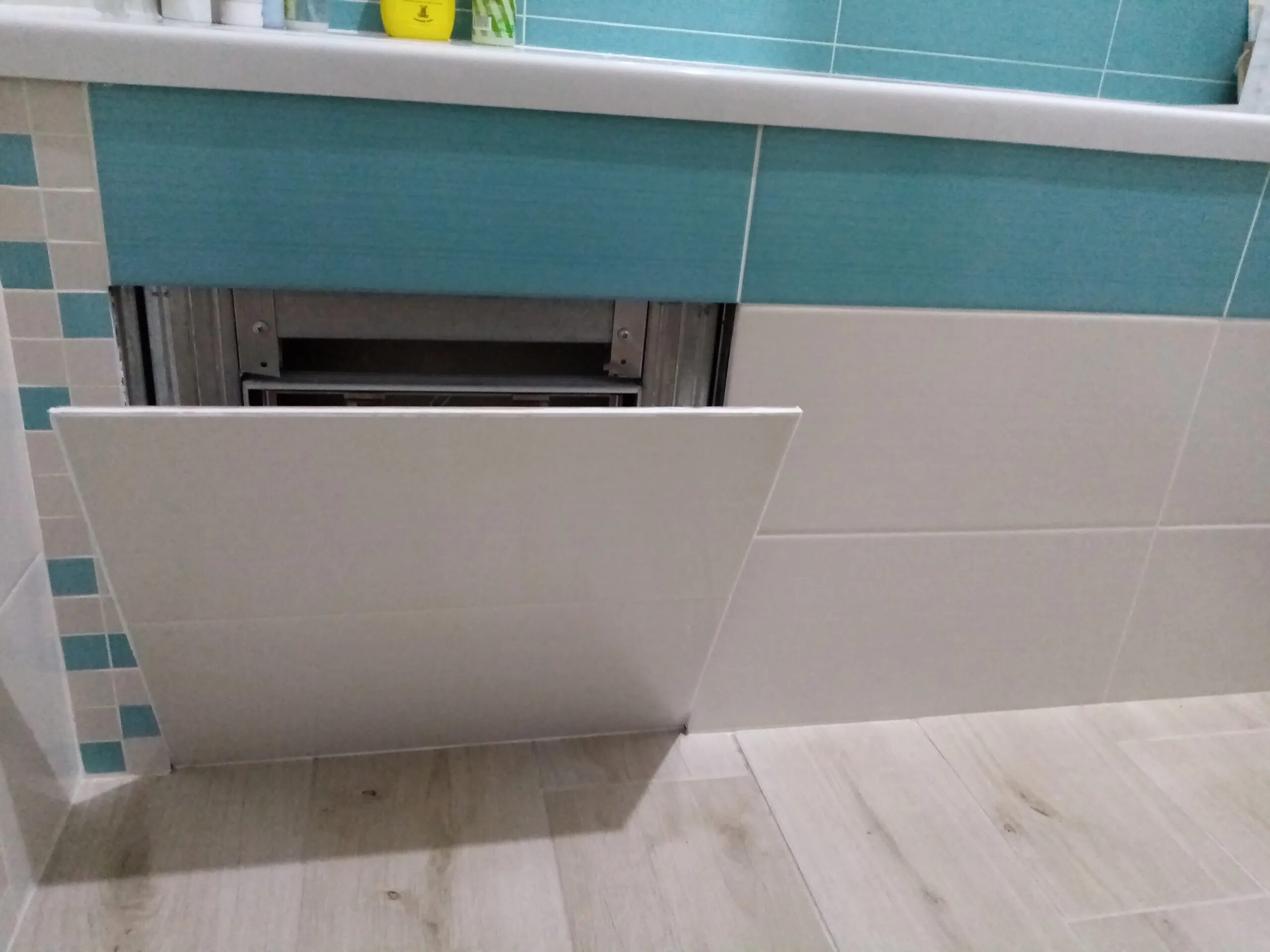 Плитка под ванной фото Съемный экран под ванной: найдено 84 картинок