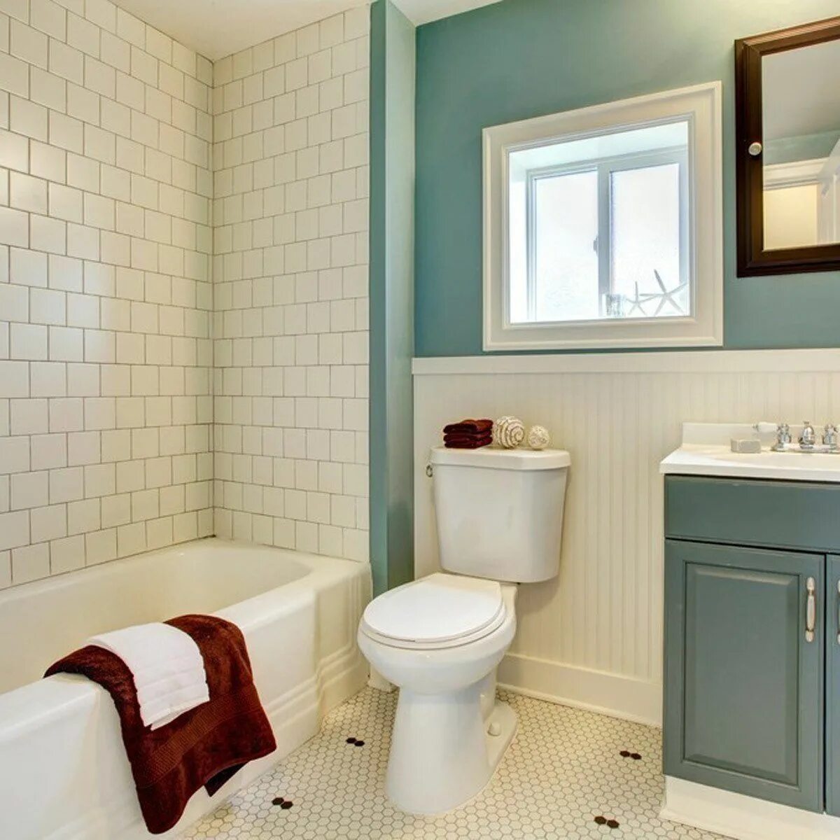Плитка покрашенная краской фото 13 Tile Tips for a Better Bathroom Small bathroom remodel, Cheap bathrooms, Diy 