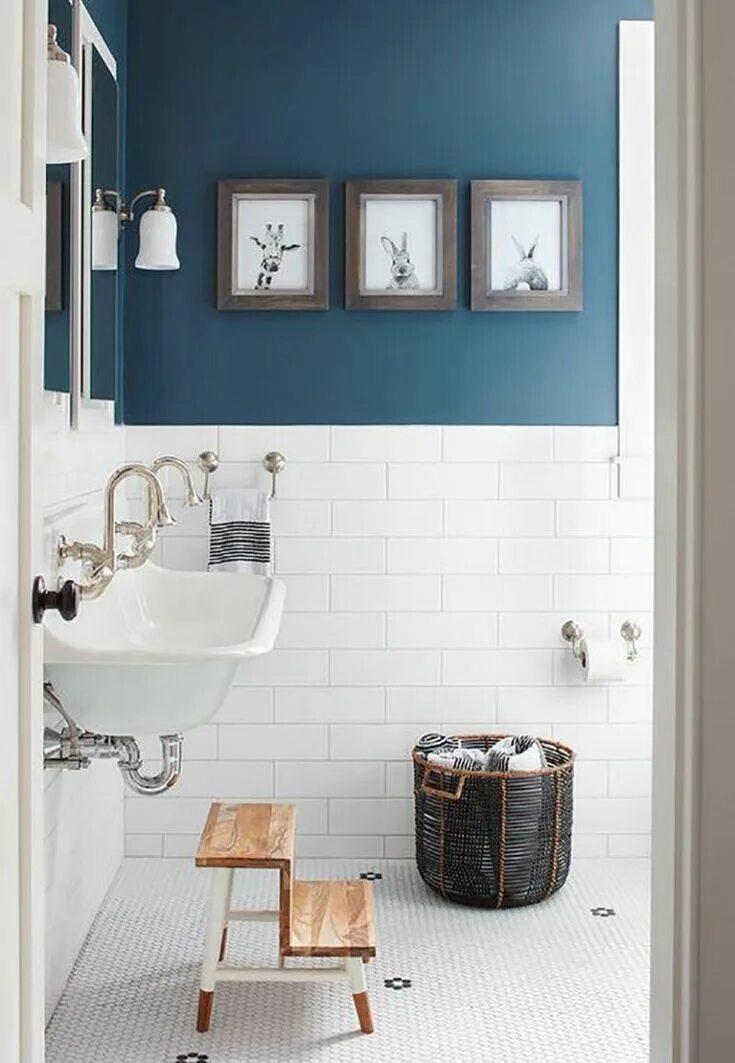 Плитка покрашенная краской фото Quick and Easy Ways to Refresh Your Farmhouse Bathroom - The Cottage Market Bath