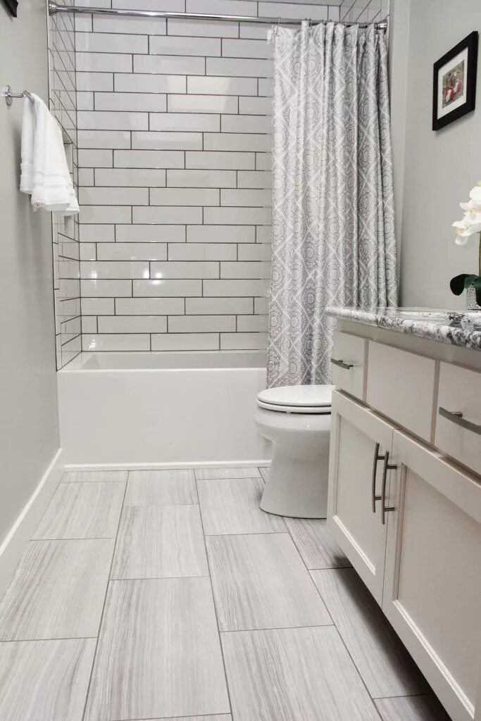 Плитка пол стены фото Residential Photo Gallery H.J. Martin and Son Grey bathroom floor, Bathroom tile