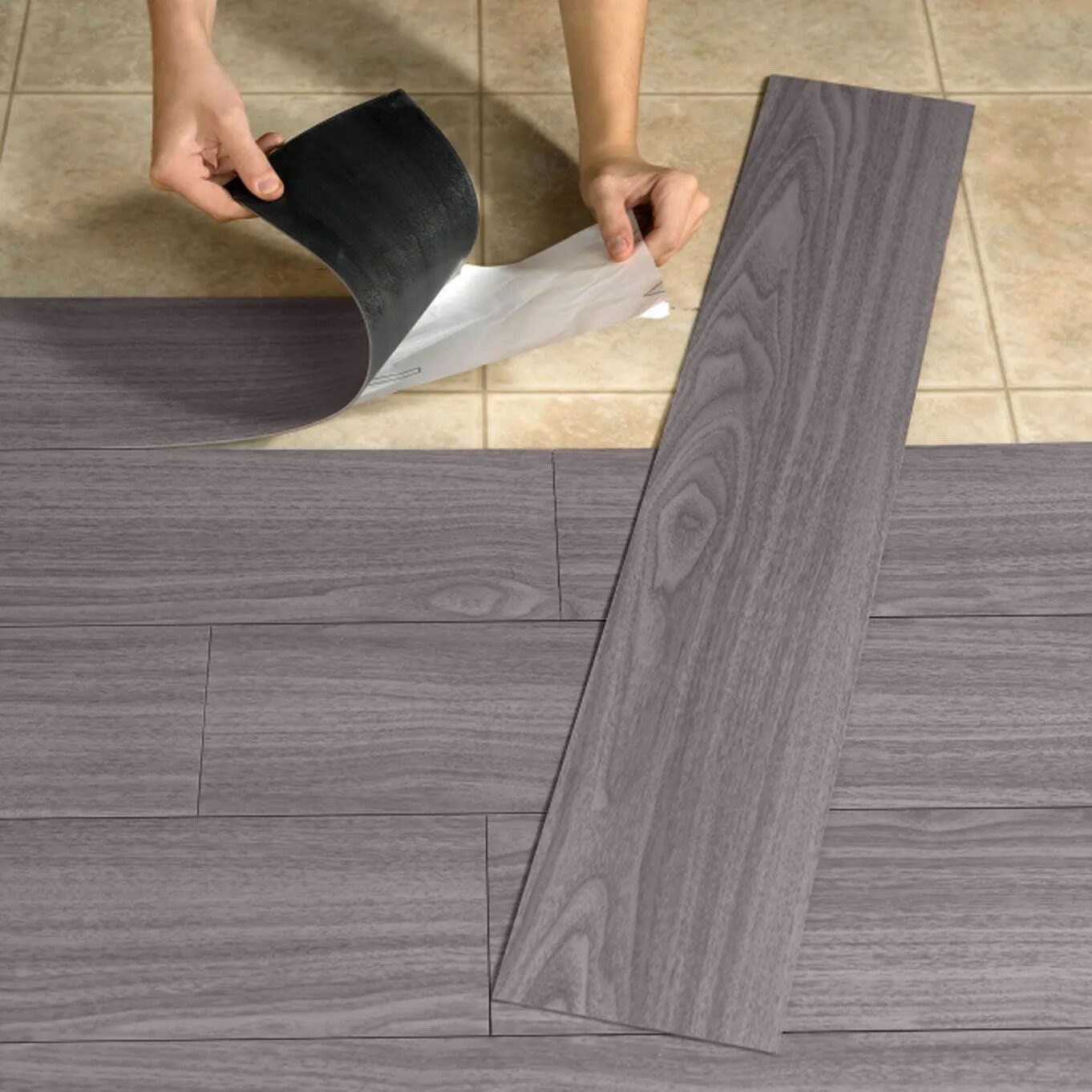 Плитка пвх для пола фото Peel-And-Stick Wood-Look Plank Flooring Peel and stick wood, Vinyl plank floorin