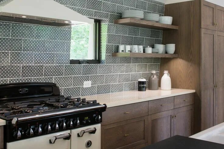 Плитка рабочая на кухне фото Stylish Kitchen With Farmhouse Vibe