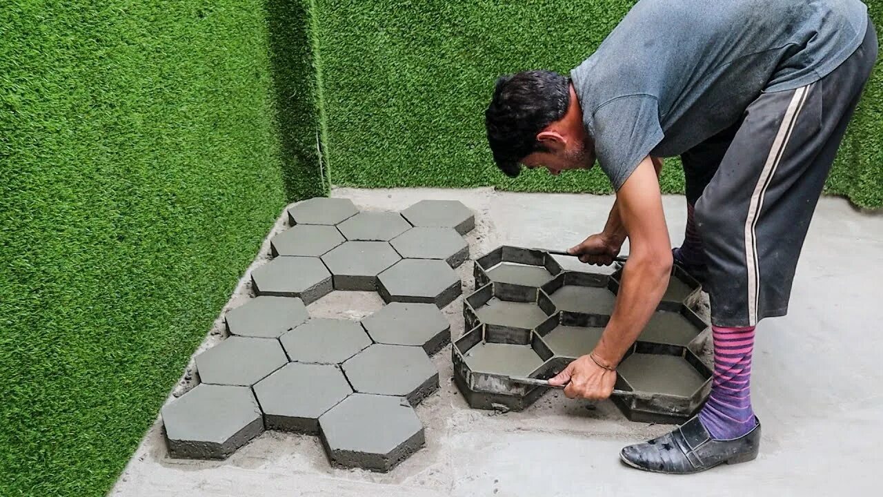 Плитка самоделка DIY Beautiful Honey Comb Tough Tiles Frame Making - YouTube