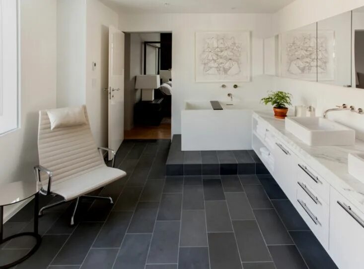 Плитка серого цвета в интерьере William McIntosh Design Contemporary bathroom, Elegant interiors, Bathroom