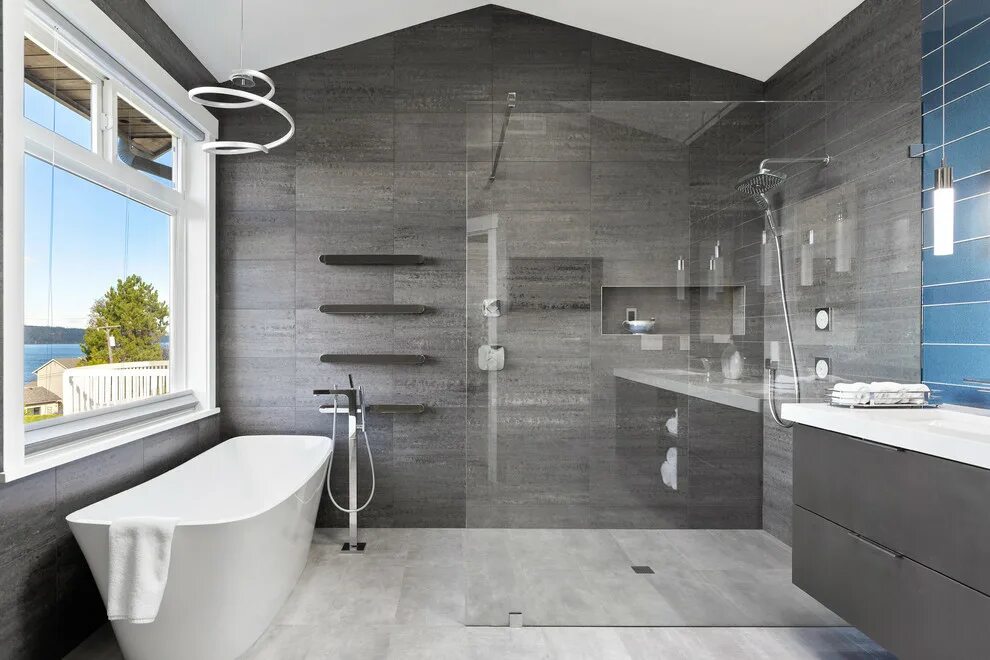 Плитка серого цвета в интерьере Clean and Contemporary Mukilteo Master Bath - Современный - Ванная комната - Сиэ