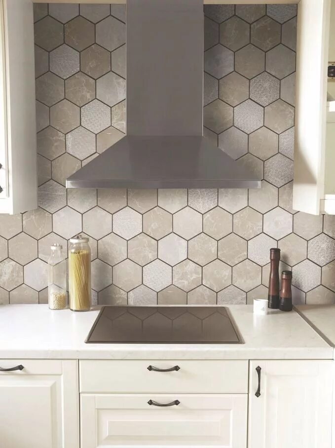 Плитка сотами на кухню фартук фото Backsplash Inside Effects . in 2020 Hexagon tile backsplash kitchen