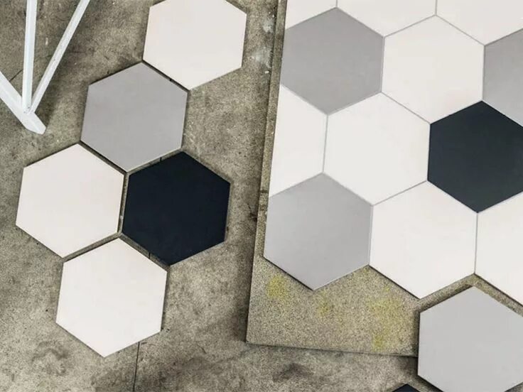Плитка соты фото płytki heksagonalne - Szukaj w Google Porcelain floor tiles, Tiles, Porcelain fl