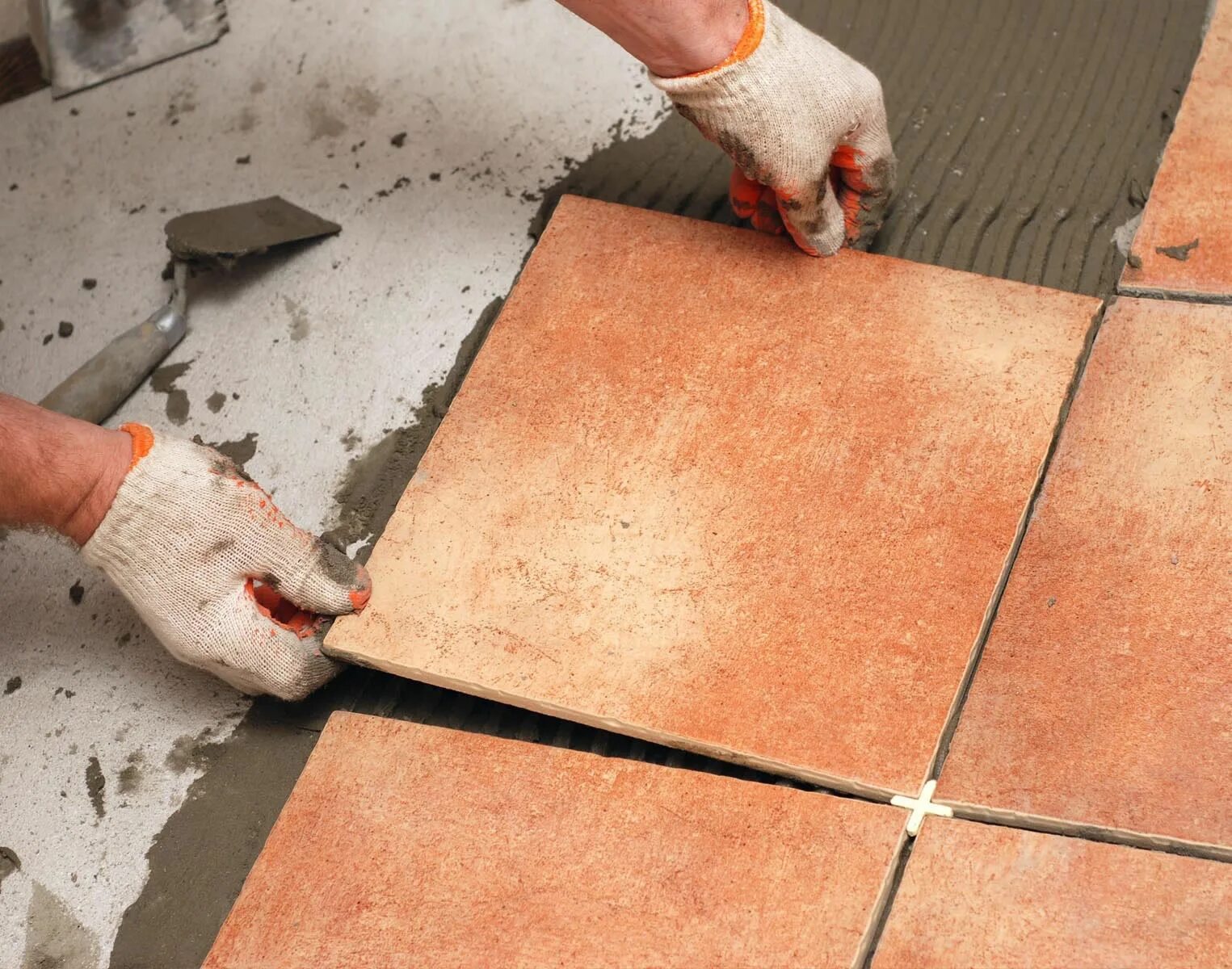 Плитка установка своими руками Covering walls with ceramic tiles; tiling and grouting