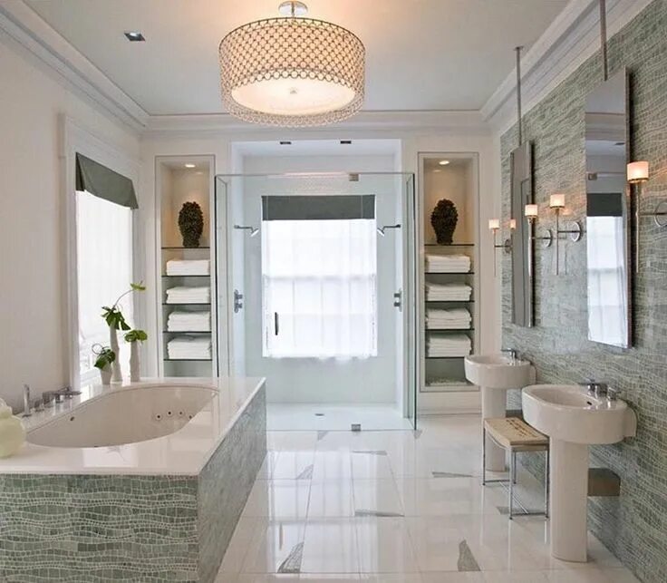Плитка в большой ванной комнате фото Pin by EMarie Flowers on When I Think of Home Modern bathroom design, Modern bat