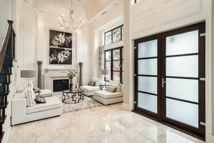 Плитка в интерьере дома awesome living room with white marble floor beautiful fireplace and modern furni