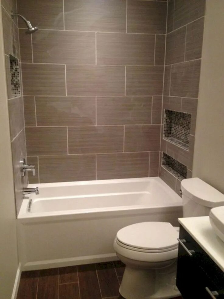 Плитка в небольшой ванной фото decorathing.com Small bathroom, Small bathroom remodel, Bathroom design