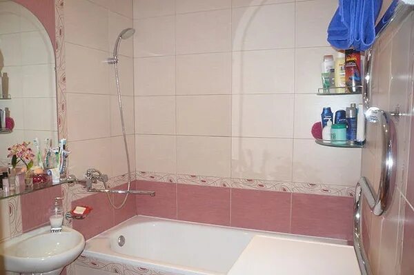 Плитка в ванной фото хрущевки Эконом ремонт ванной комнаты
