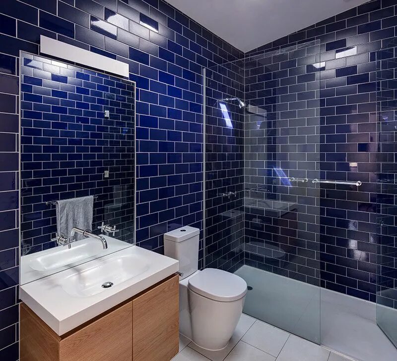 Плитка в ванной идеи фото Bathroom Design Idea Mix and Match Glossy And Matte Tiles Bathroom inspiration d