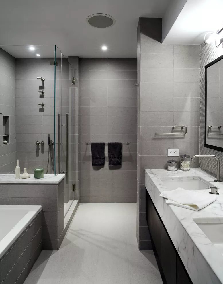 Плитка в ванную комнату серая дизайн фото Duane Street Duplex - Современный - Ванная комната - Нью-Йорк - от эксперта WUND