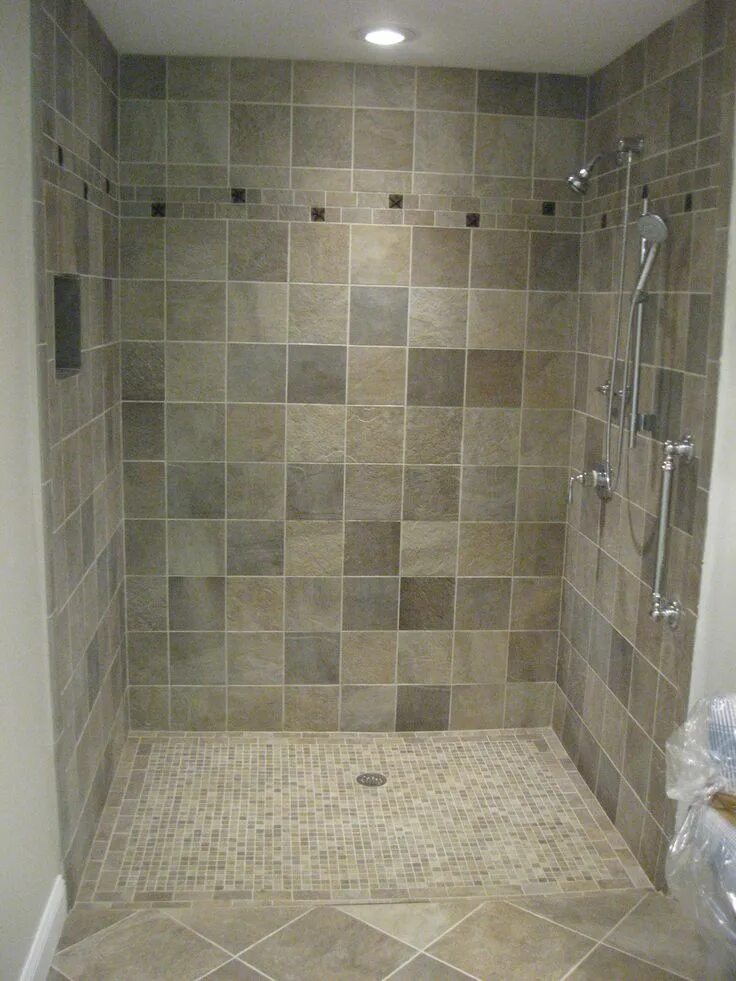 Плитка ванной комнаты фото душевая кабина Cool Chrome Polished Free Standing Head Shower Single Handle Attach At Grey Tile