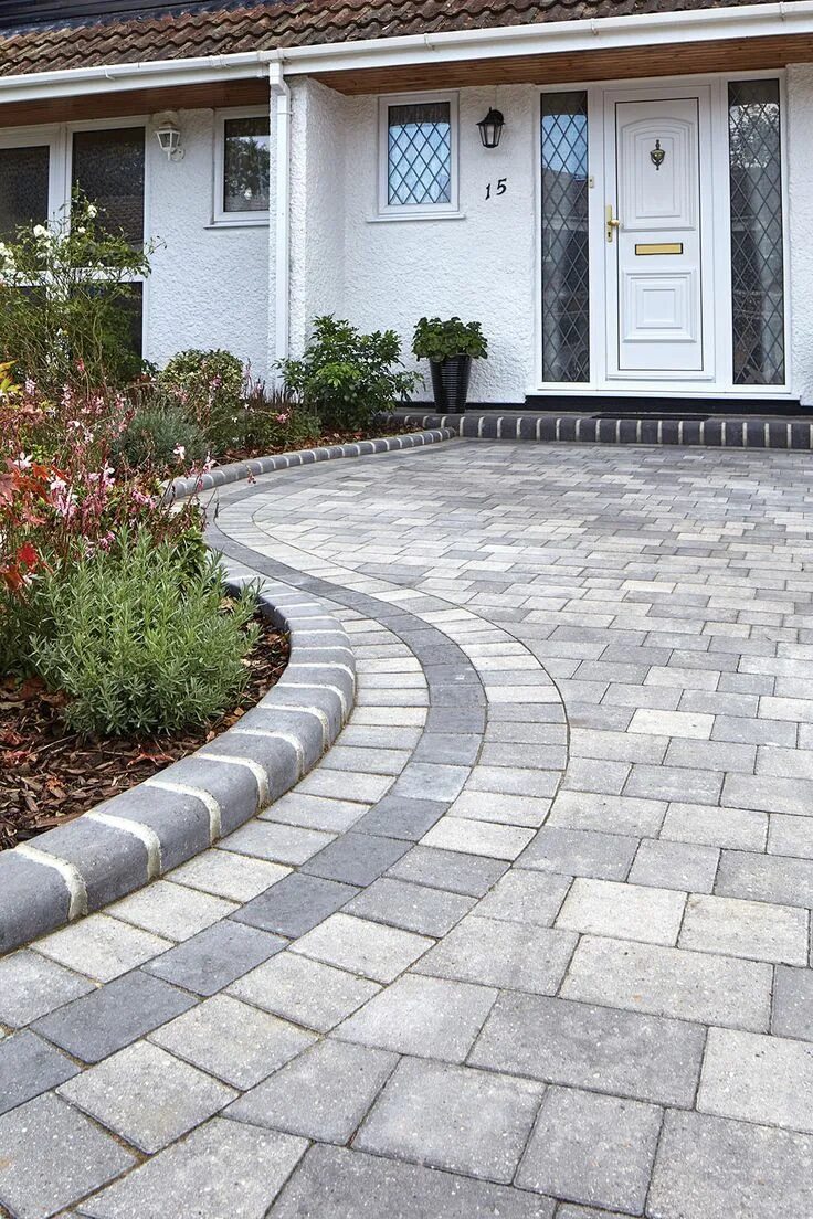 Плитка во дворе частного дома дизайн Beta TRIO Silver Haze Front garden ideas driveway, Garden ideas driveway, Garden