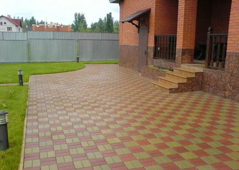 Плитка во дворе дома фото Flint Stone, paving tile, Симферополь, улица Генерала Васильева, 34А - Yandex Ma