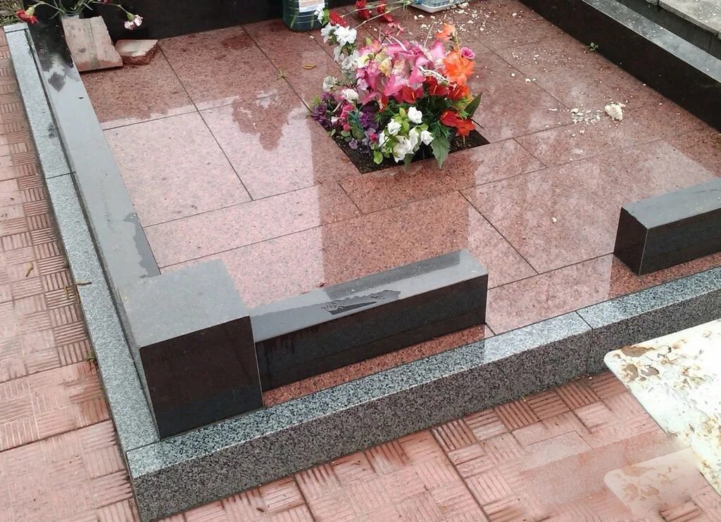 Плитка вокруг могилы фото Благоустройство могил в Одинцовском городском округе - Ритуальная служба Одинцов