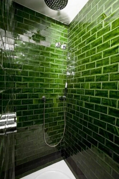 Плитка зеленого цвета фото St. Patrick's Day Decor Favorites In Gorgeous Shades of Erin go Bragh Green - Pl