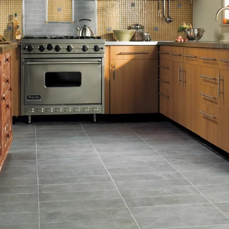 Плитки на кухню на пол фото цена Image result for light grey tile kitchen floor Kitchen flooring, Black tiles kit