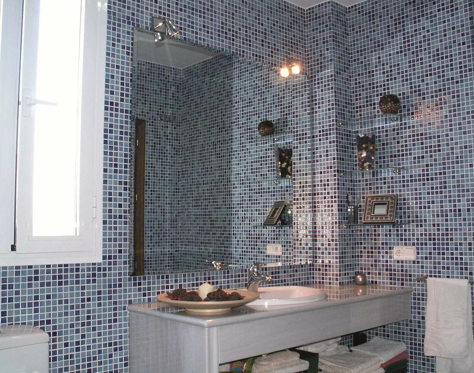 Плитку мозаика в ванной фото Мозаика Combi-1 31,6x31,6 Mosavit 970, Испания - купить в Санкт-Петербурге в сал