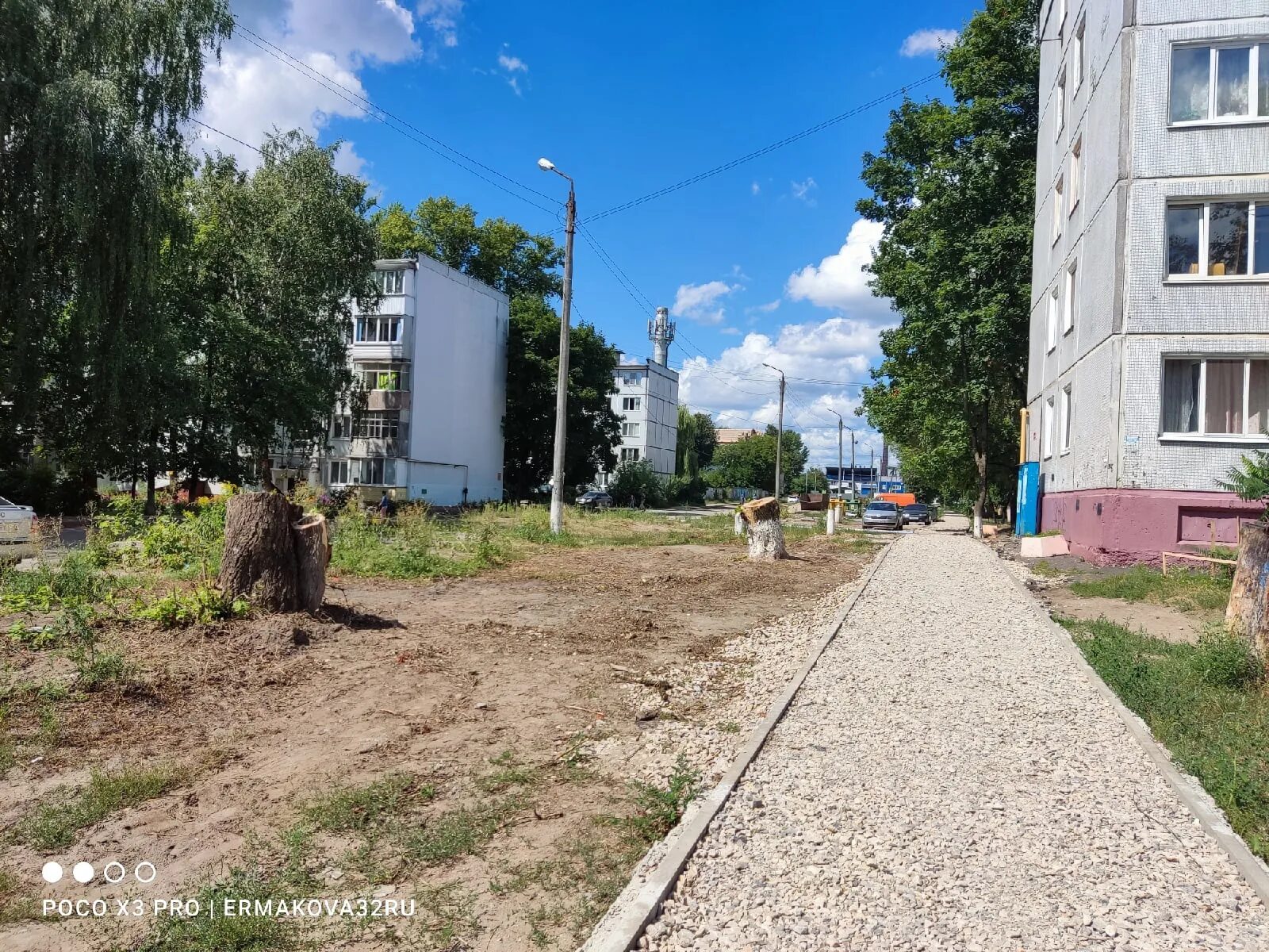 Плитстрой городской округ брянск бежицкий район фото Глупеньким брянцам мэрия Макарова на пальцах объяснила, почему уничтожили тенист