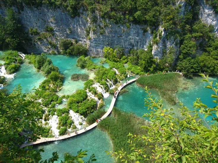 Плитвицкие озера фото These Are The 13 Most Beautiful Hikes In Europe Plitvice lakes national park, Pl
