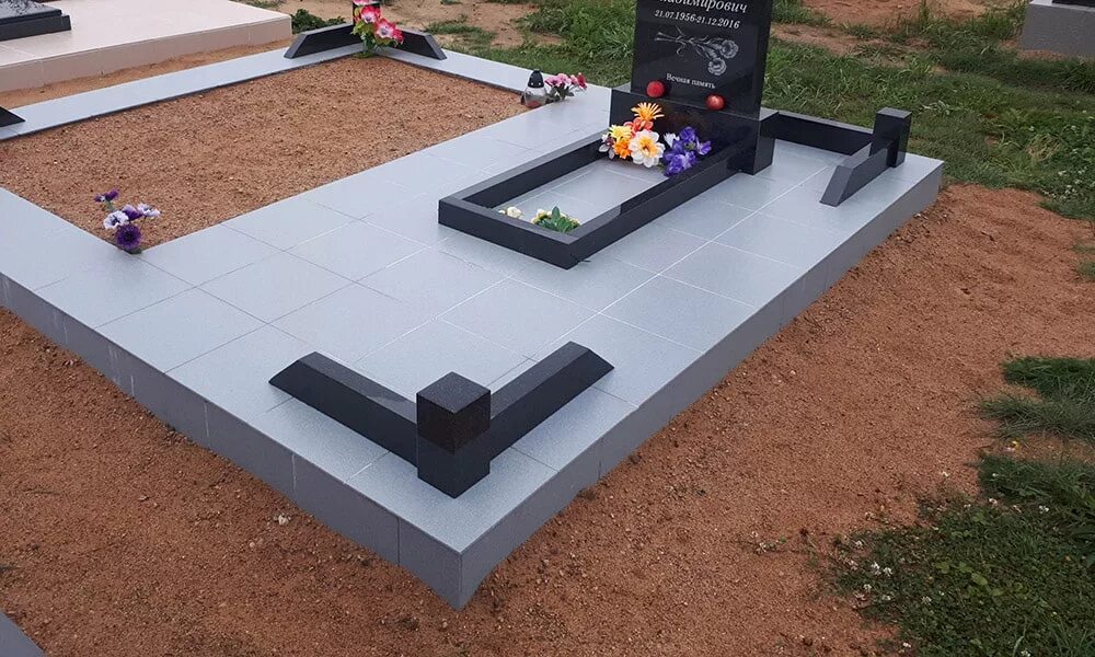 Плиты на могилу фото и цены Установка оград в Санкт Петербурге - цена на установку оград на кладбище в грани