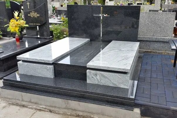 Плиты надгробные фото цены ДВОЙНОЕ НАДГРОБИЕ Такой памятник устанавливают для двух или более человек, чаще 