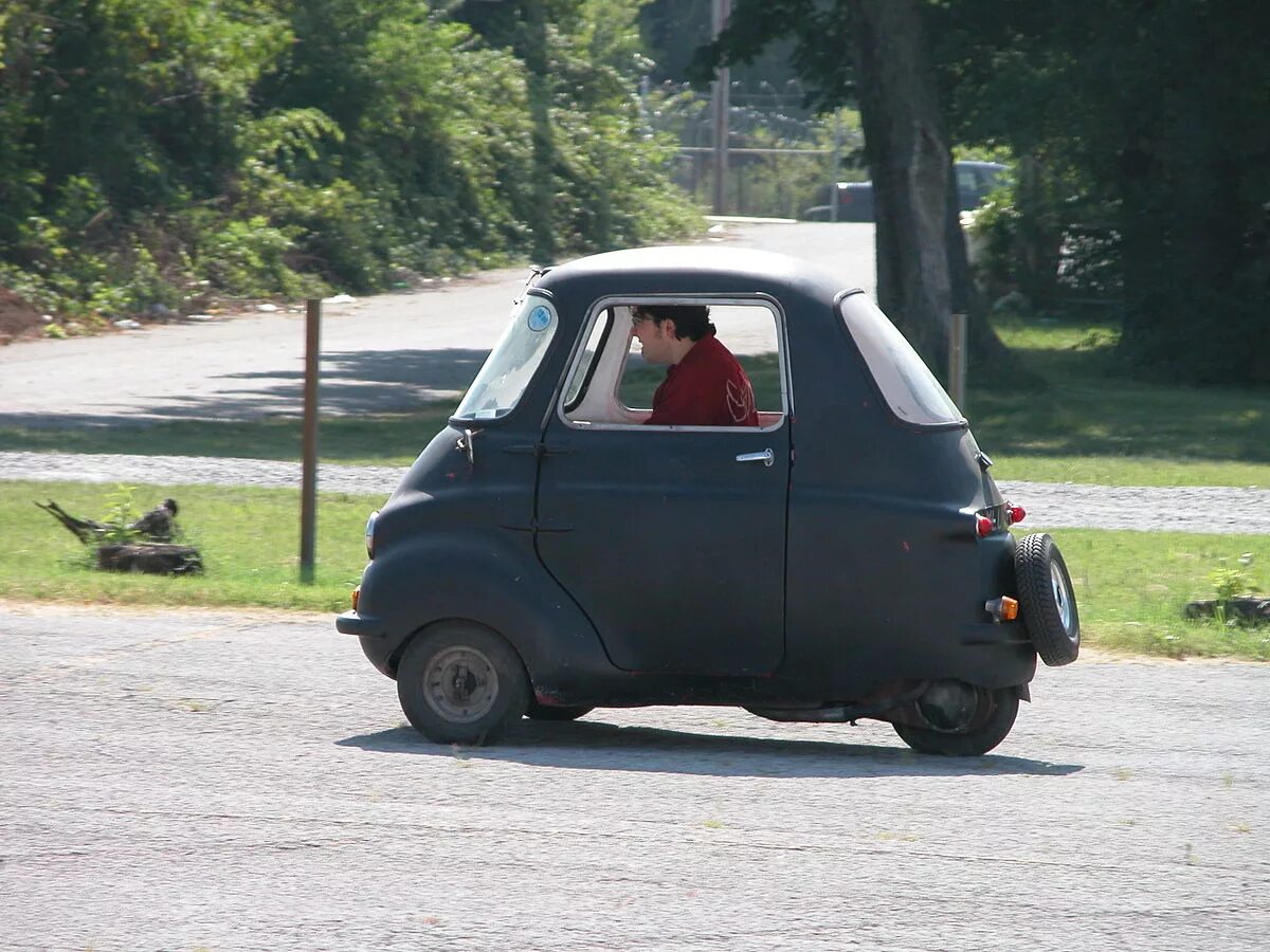 Плохая машина фото File:1964 Scootacar Mk II de Luxe - Long Side View Driving.jpg - Wikipedia